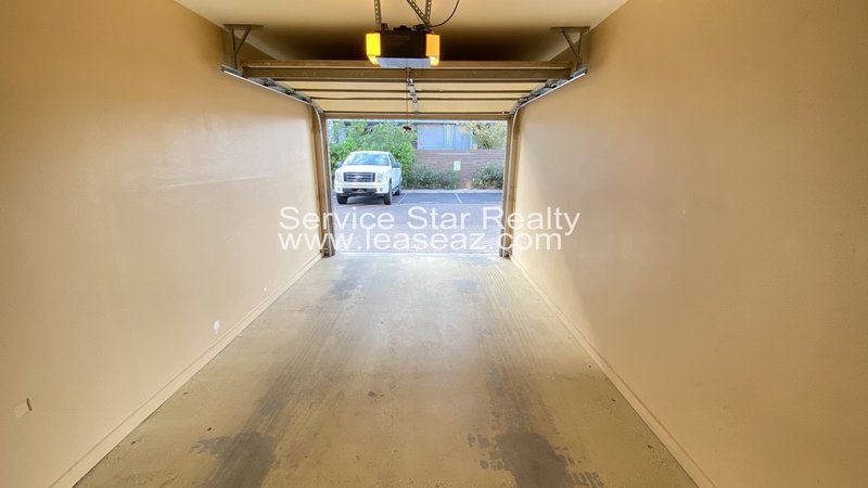 Charming 1 Bed Condo UpTown Phoenix property image