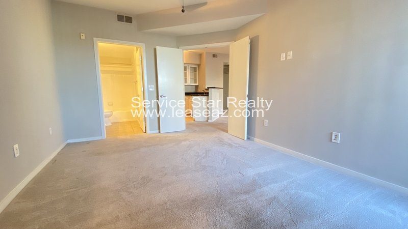 Charming 1 Bed Condo UpTown Phoenix property image