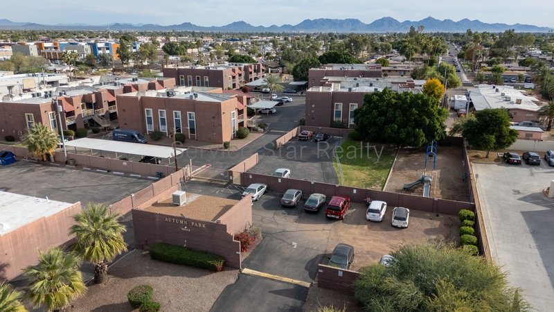 **MOVE IN SPECIAL -- 1 MONTH FREE RENT!!** property image