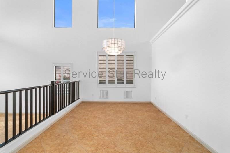 Spacious 5-Bedroom Home with Private Pool & Putting Green in New River property image