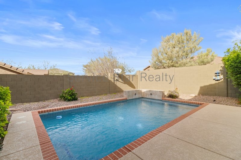 Spacious 5-Bedroom Home with Private Pool & Putting Green in New River property image