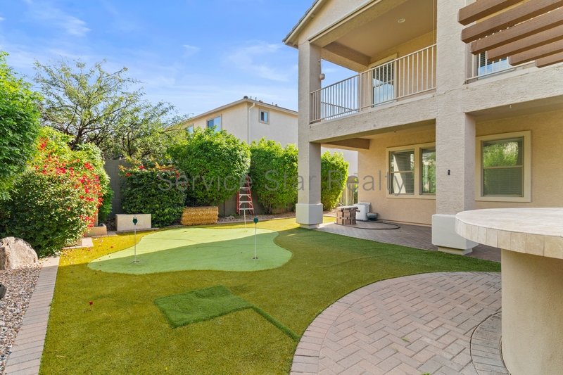 Spacious 5-Bedroom Home with Private Pool & Putting Green in New River property image