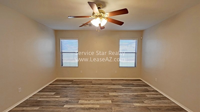 Great Gilbert Home Available Now at Val Vista and Williams Field property image