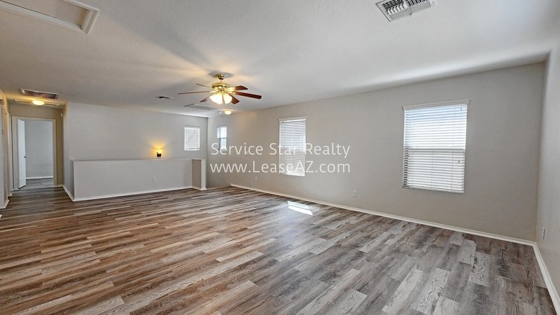 Great Gilbert Home Available Now at Val Vista and Williams Field property image