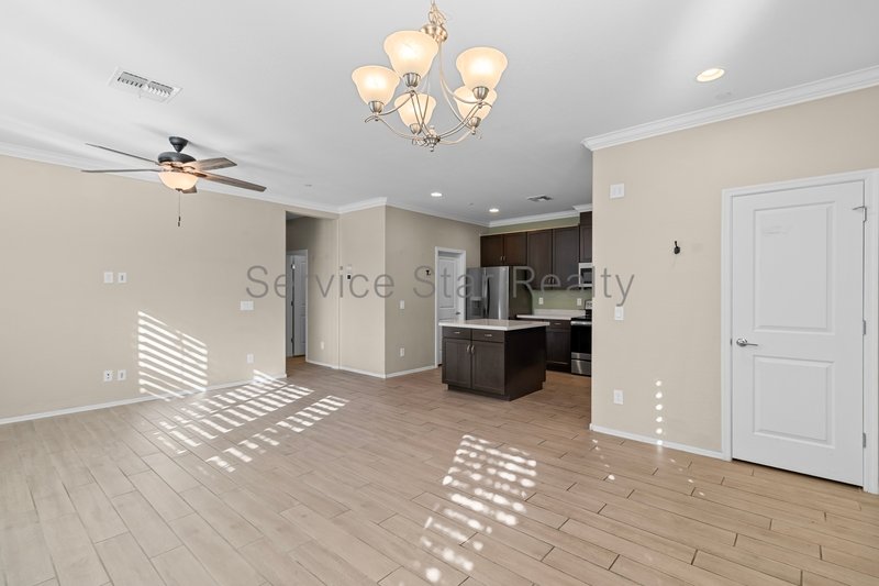 $750 OFF MOVE IN COSTS!!!  Great 3BR/3BA in Goodyear! property image