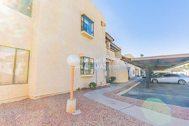 LAKE VIEW CONDO - 3Bed/2Bath! property image