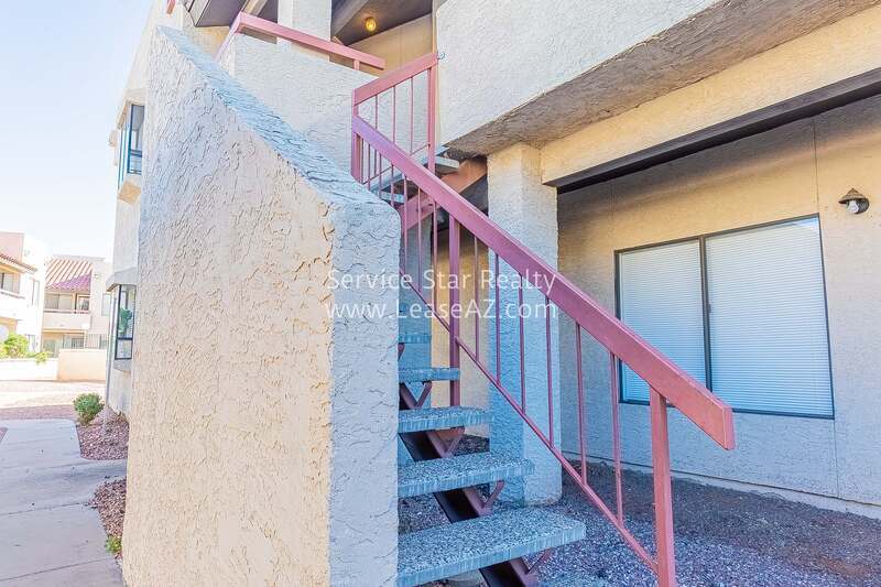 LAKE VIEW CONDO - 3Bed/2Bath! property image