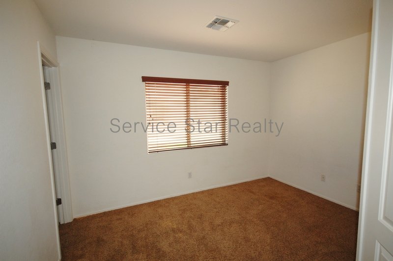 **MOVE IN SPECIAL -- 2 WEEKS FREE RENT!!** property image