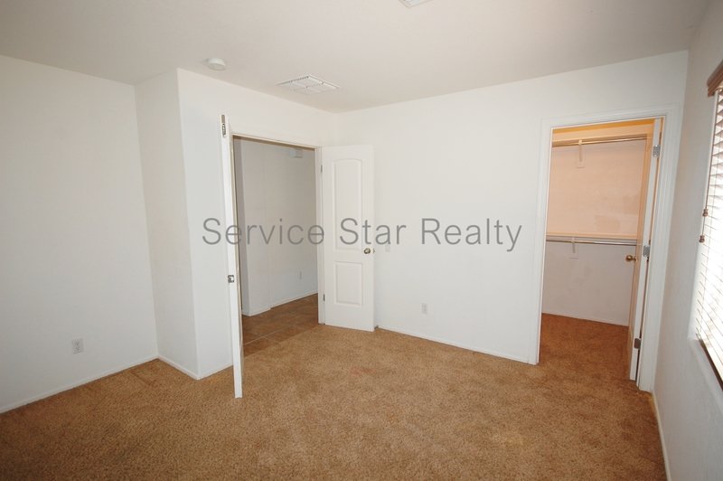 **MOVE IN SPECIAL -- 2 WEEKS FREE RENT!!** property image