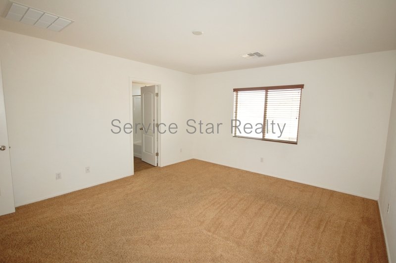 **MOVE IN SPECIAL -- 2 WEEKS FREE RENT!!** property image