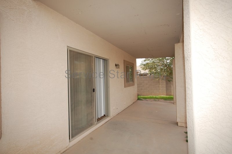 **MOVE IN SPECIAL -- 2 WEEKS FREE RENT!!** property image