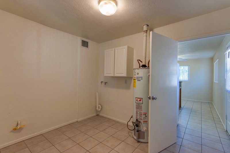 Remodeled 4BR 2BA Phoenix Home w/ Sparkling POOL!!! property image