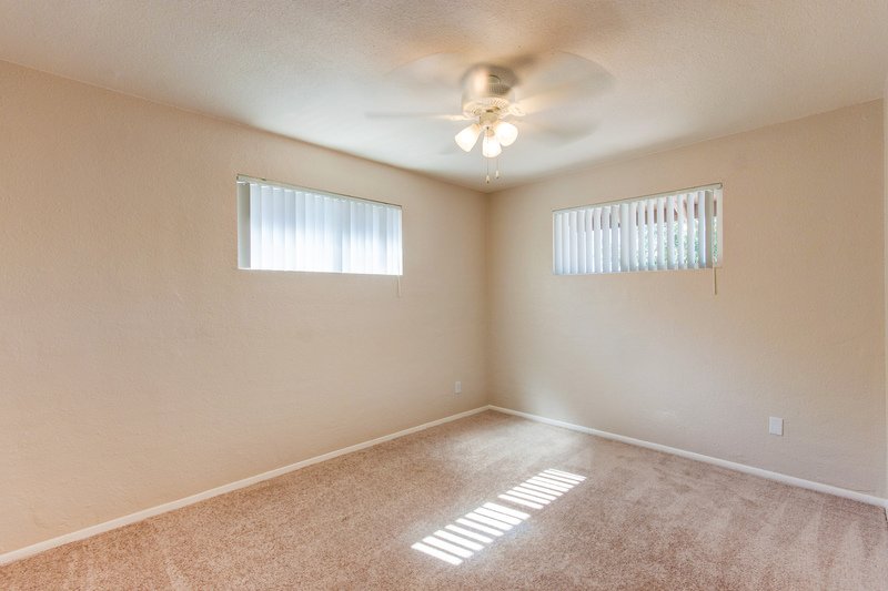 Remodeled 4BR 2BA Phoenix Home w/ Sparkling POOL!!! property image