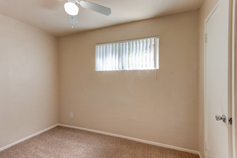 Remodeled 4BR 2BA Phoenix Home w/ Sparkling POOL!!! property image