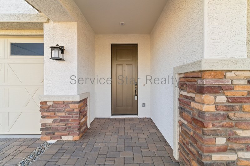 Brand New 4 Bed, 2.5 Bath | Modern Finishes in Litchfield Park property image