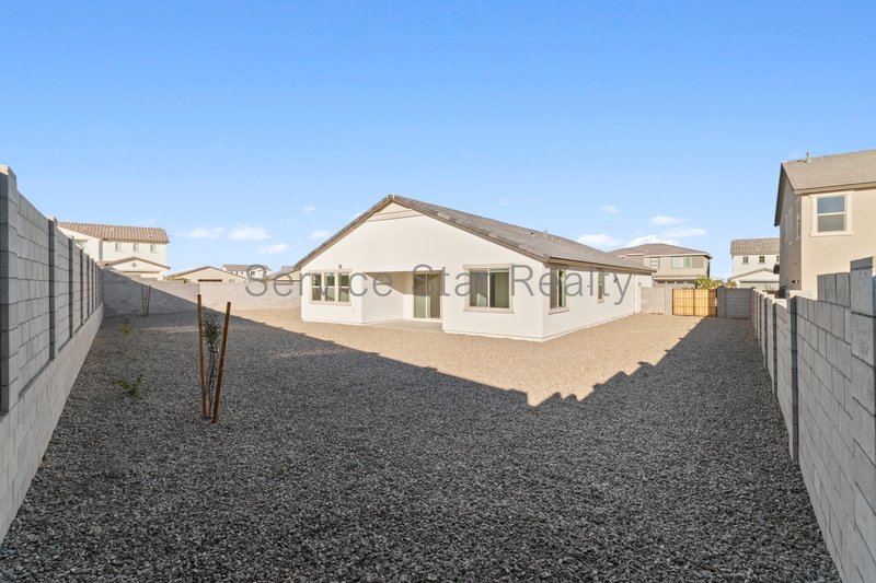 Brand New 4 Bed, 2.5 Bath | Modern Finishes in Litchfield Park property image