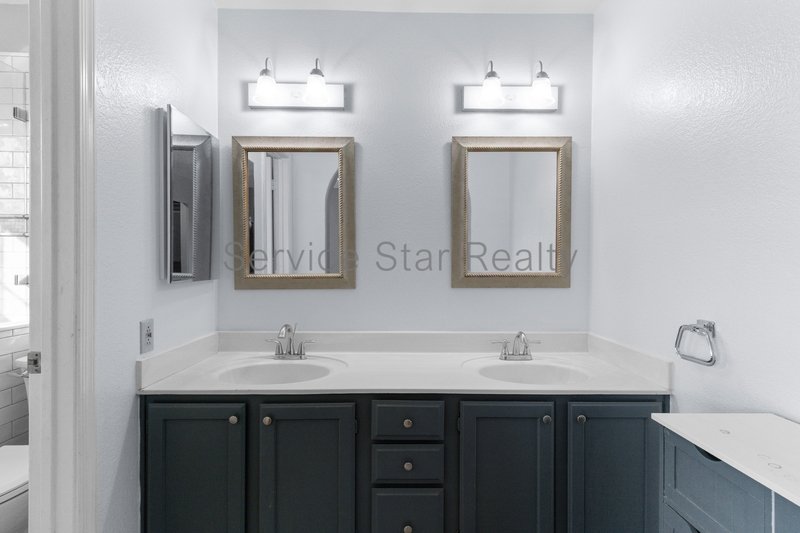 Beautiful Ahwatukee Home in Keystone Available Now! property image