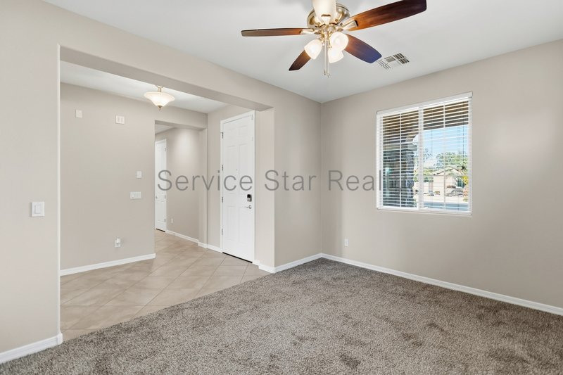 Immaculate 3 bed 2 bath with Den Home in Cortile property image