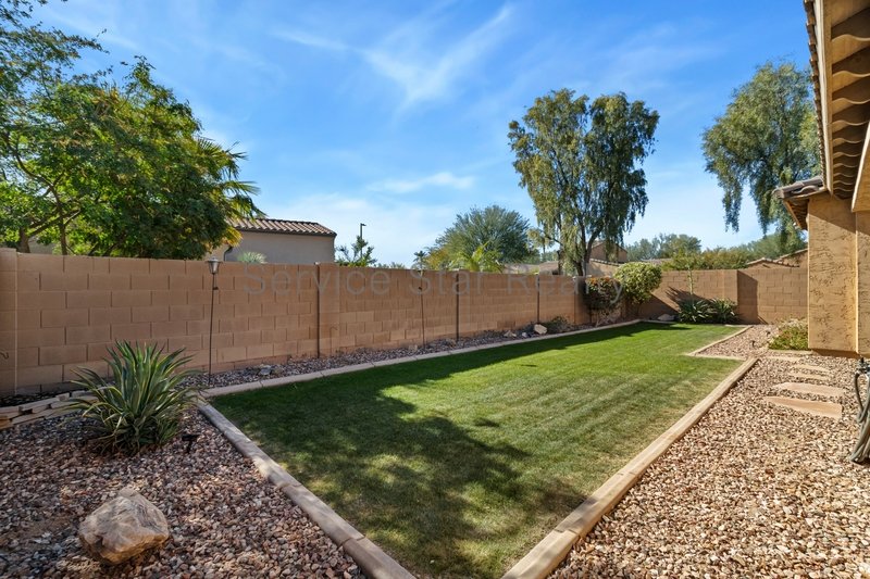 Immaculate 3 bed 2 bath with Den Home in Cortile property image