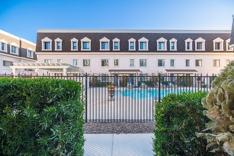 Three-Story Urban Living | 3BR ? 3.5BA ? Central Phoenix property image