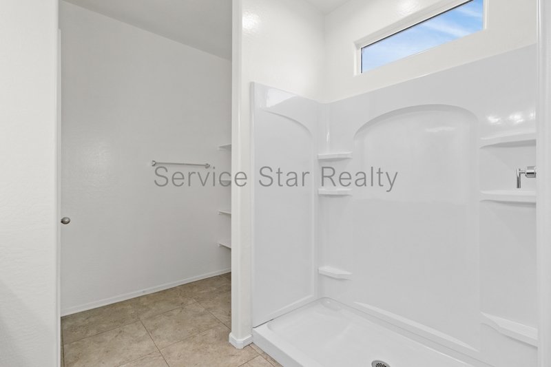 Fantastic 4 BR/2 BA in Surprise! property image