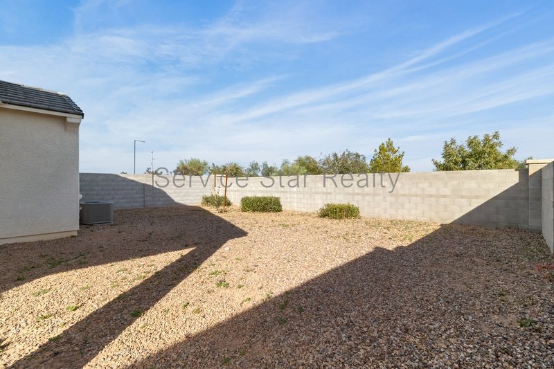 Fantastic 4 BR/2 BA in Surprise! property image