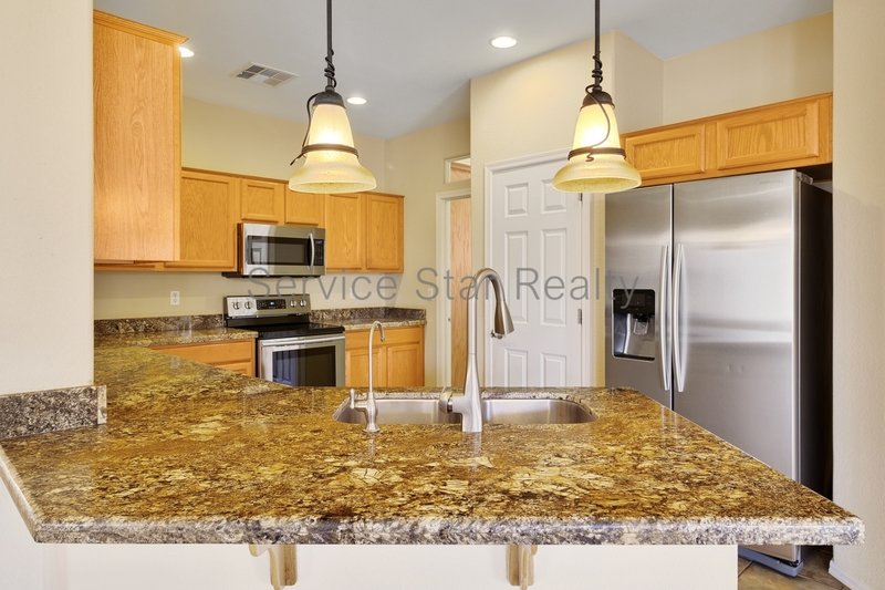 Beautiful Gated 2-Bed 2-Bath in Trilogy / Gilbert! property image