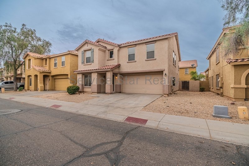 Remodeled 4 bedroom, 2.5 bath in Phoenix!! property image