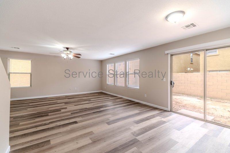 Remodeled 4 bedroom, 2.5 bath in Phoenix!! property image