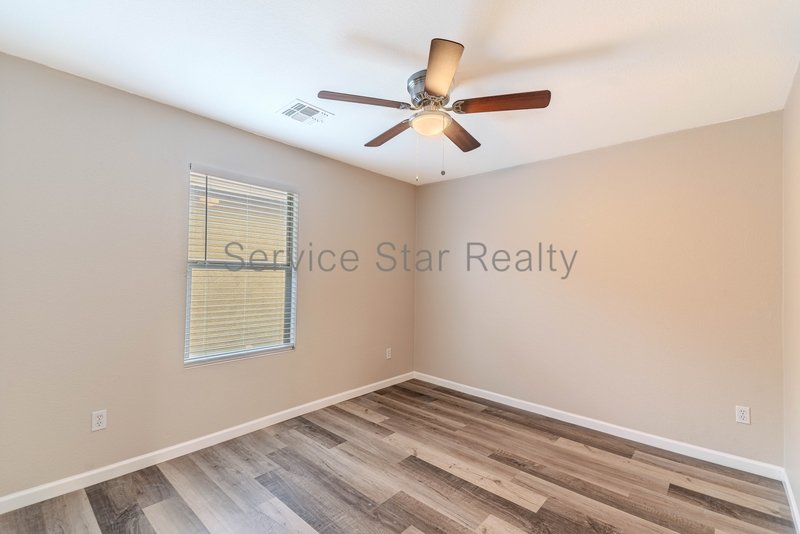 Remodeled 4 bedroom, 2.5 bath in Phoenix!! property image