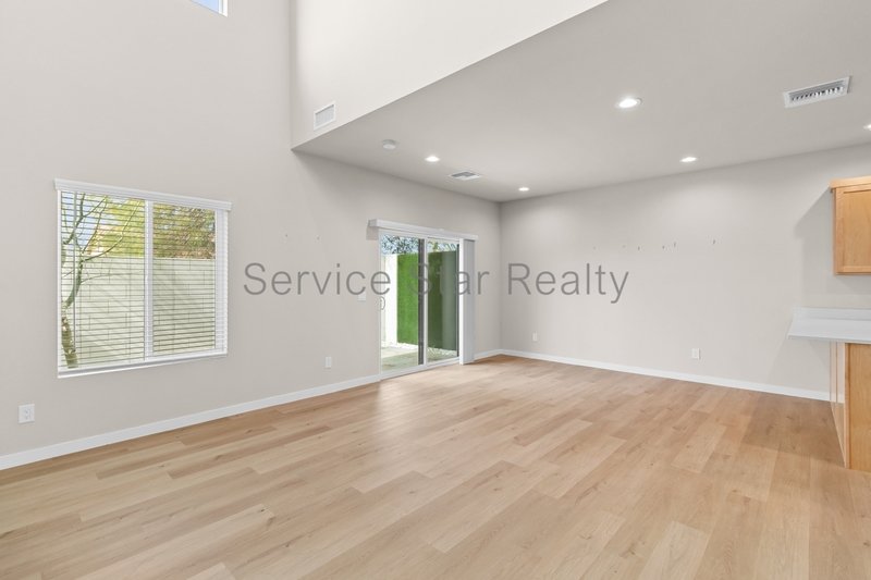 Modern 3-Bedroom Townhome with Loft & Community Pool ? 2 Car Garage! property image