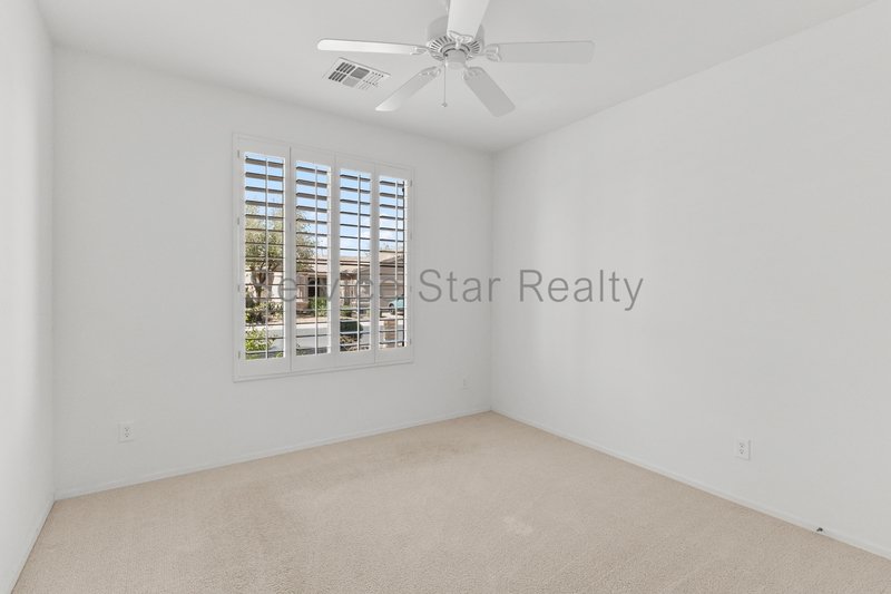 Lovely 2 Bedroom, 2 Bath Home property image