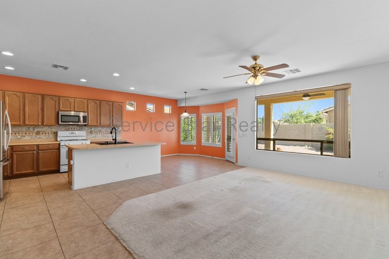 Lovely 2 Bedroom, 2 Bath Home property image