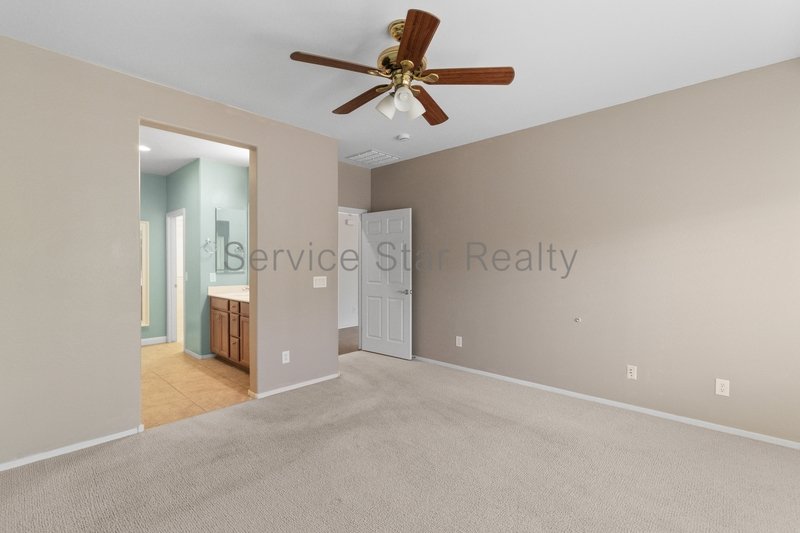 Lovely 2 Bedroom, 2 Bath Home property image