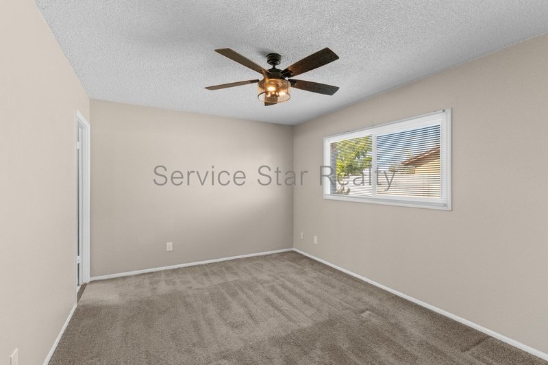 Fantastic 4Bed in Phoenix! property image