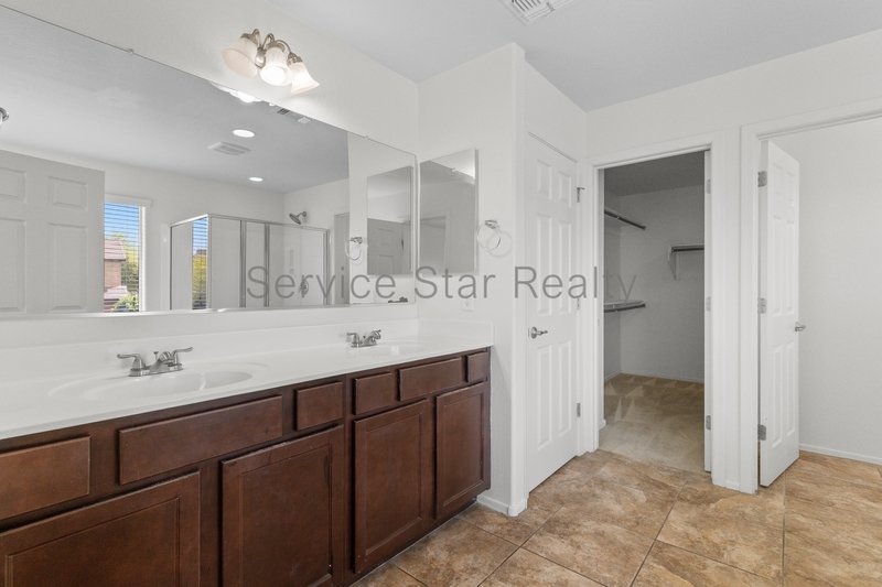 Verrado - 4 Bed/2.5 Bath property image