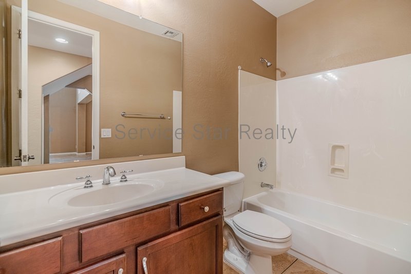 Fantastic 4BR/3BA in Phoenix! property image