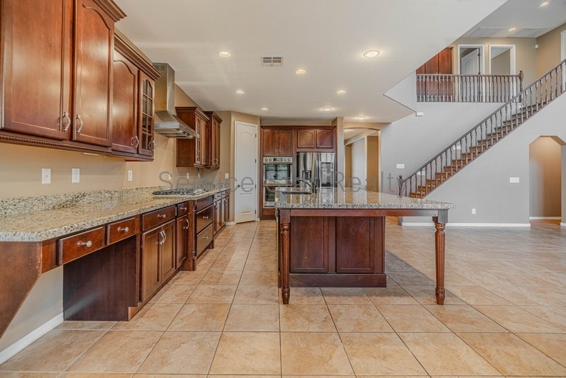 Fantastic 4BR/3BA in Phoenix! property image