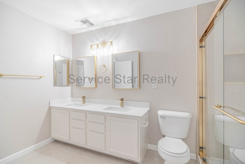 Remodeled 4 bedroom, 2.5 bath in Phoenix!! property image