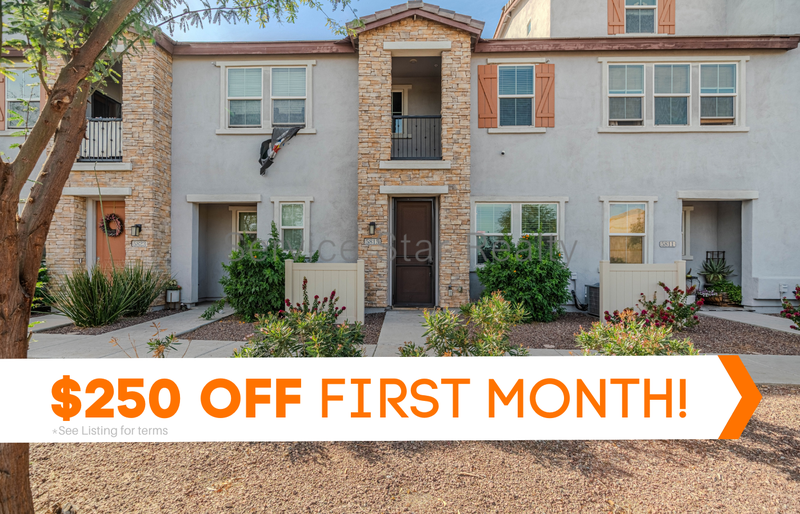 Spacious 3 Bed / 2.5 Bath Home with 2-Car Garage ? Prime South Phoenix property image