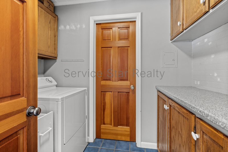Beautiful 3BD with Private Pool & Casita property image