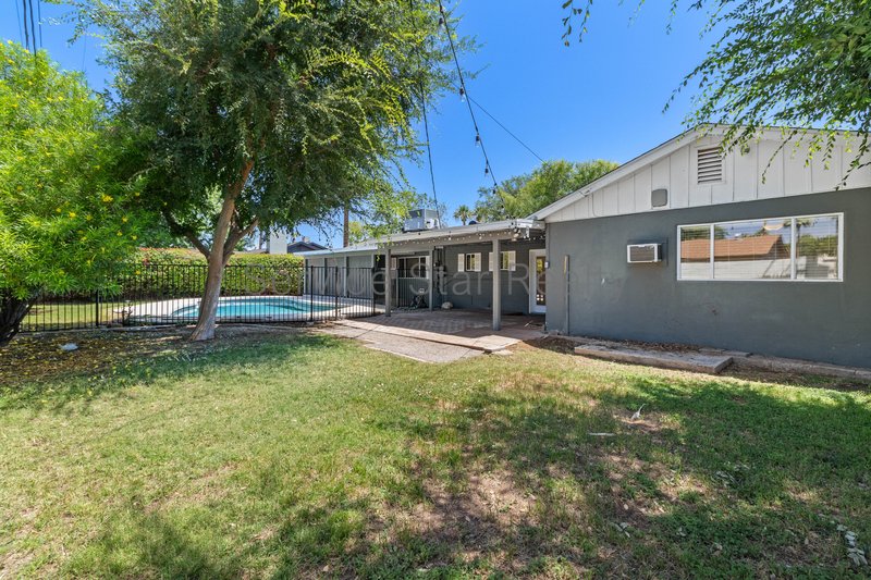 Beautiful 3BD with Private Pool & Casita property image