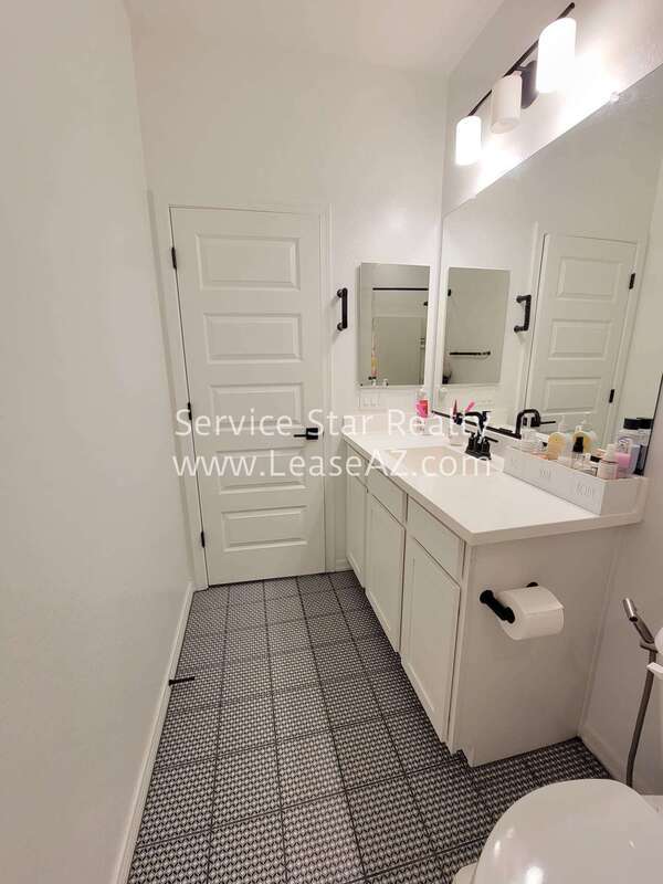 3BED/2Bath home in Litchfield Park! property image