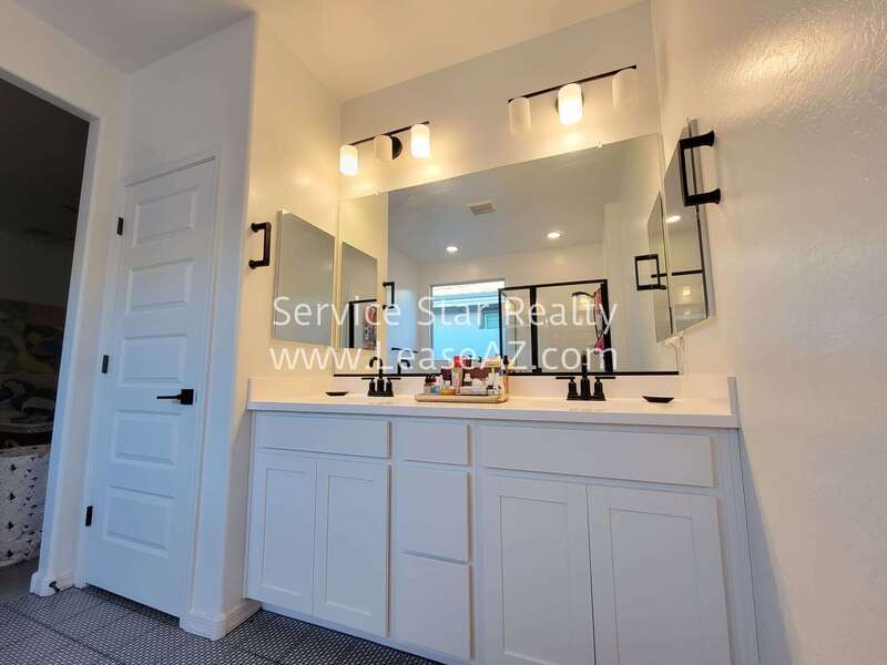 3BED/2Bath home in Litchfield Park! property image