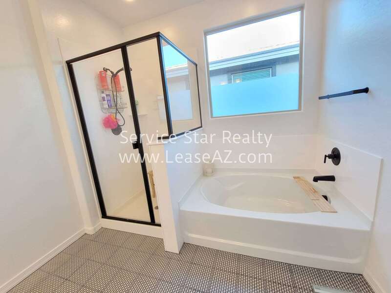 3BED/2Bath home in Litchfield Park! property image