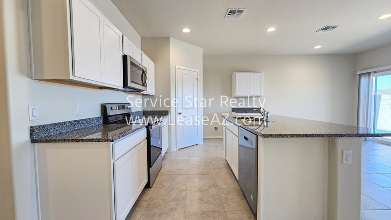4 Bedroom, 2 Bath Home in Casa Grande! property image