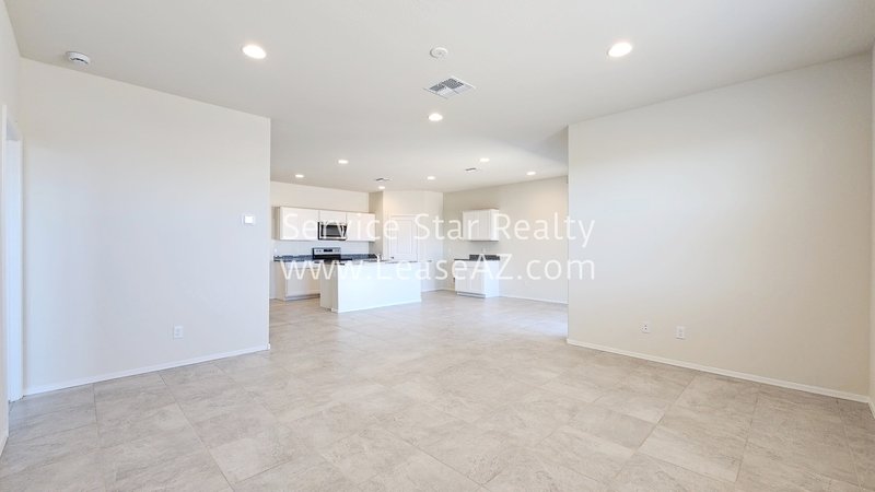 4 Bedroom, 2 Bath Home in Casa Grande! property image