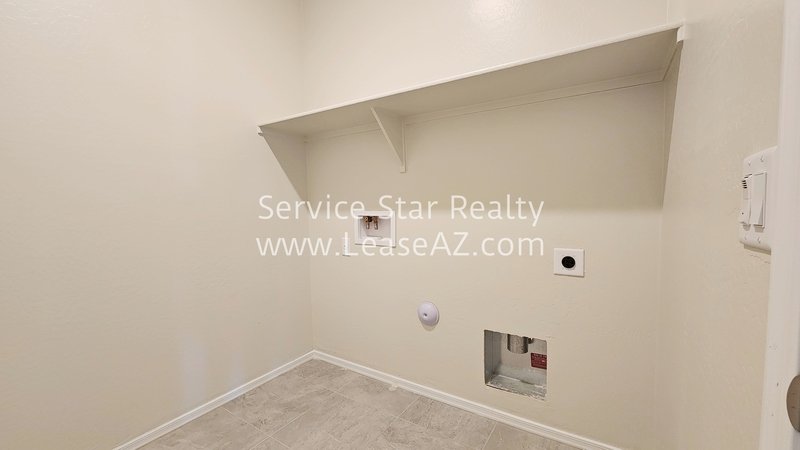 4 Bedroom, 2 Bath Home in Casa Grande! property image