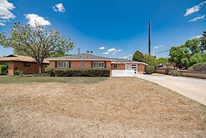 3BR/2BA corner lot in Central Phoenix! property image