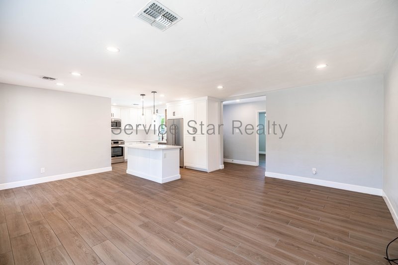 3BR/2BA corner lot in Central Phoenix! property image